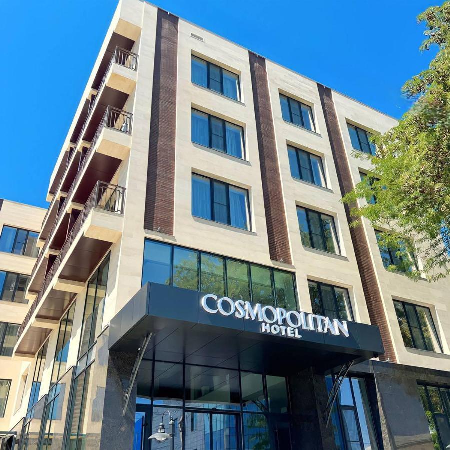 Cosmopolitan Hotel 奇姆肯特 外观 照片